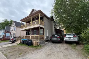 17 Wallace Pl, Pittsfield, MA 01201 - Photo 2