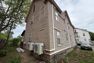 17 Wallace Pl, Pittsfield, MA 01201 - Photo 4