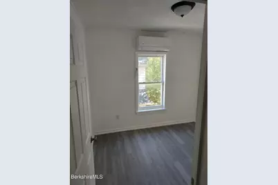 17 Wallace Place, Pittsfield, MA 01201 - Photo 16