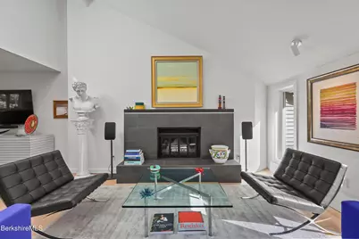 15 Wexford Ct #33, Lenox, MA 01240 - Photo 8