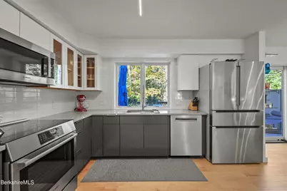 15 Wexford Ct #33, Lenox, MA 01240 - Photo 22