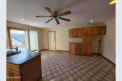 1669 Massachusetts Ave, North Adams, MA 01247 - Photo 6