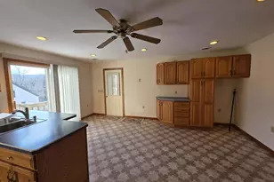 1669 Massachusetts Ave, North Adams, MA 01247 - Photo 6