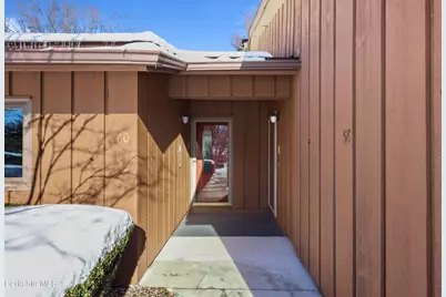 60 Churchill Crest, Pittsfield, MA 01201 - Photo 4