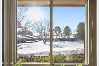 60 Churchill Crest, Pittsfield, MA 01201 - Photo 14