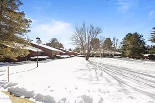 60 Churchill Crest, Pittsfield, MA 01201 - Photo 24