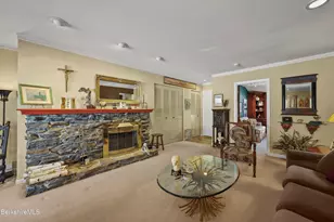 60 Churchill Crest, Pittsfield, MA 01201 - Photo 8