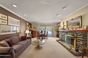 60 Churchill Crest, Pittsfield, MA 01201 - Photo 6