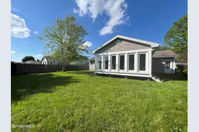 51 Anita Dr, Pittsfield, MA 01201 - Photo 20
