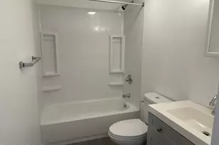 235 East St, Pittsfield, MA 01201 - Photo 6