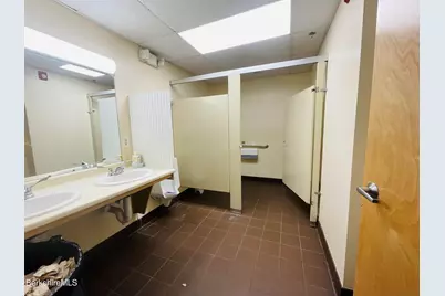 41 North St, Pittsfield, MA 01201 - Photo 16