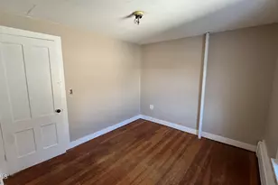 21 Enterprise St, Adams, MA 01220 - Photo 24