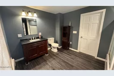 21 Enterprise St, Adams, MA 01220 - Photo 10