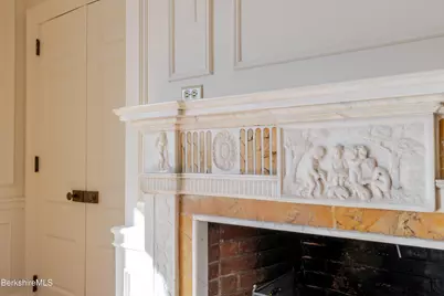 200 Old Stockbridge Rd Vanna #3, Stockbridge, MA 01262 - Photo 8