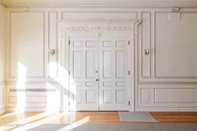 200 Old Stockbridge Rd Vanna #3, Stockbridge, MA 01262 - Photo 4