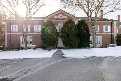 200 Old Stockbridge Rd Vanna #3, Stockbridge, MA 01262 - Photo 2