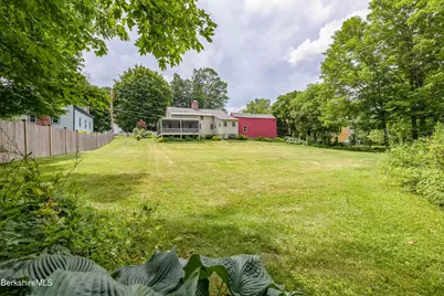 7 Stockbridge Rd, West Stockbridge, MA 01266 - Photo 4
