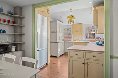 7 Stockbridge Rd, West Stockbridge, MA 01266 - Photo 12