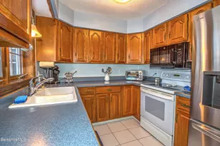 71 King William Rd, Lenox, MA 01240 - Photo 10