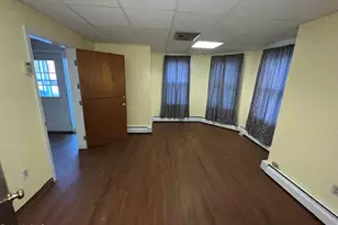 292 West St, Pittsfield, MA 01201 - Photo 6