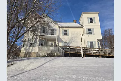 292 West St, Pittsfield, MA 01201 - Photo 2