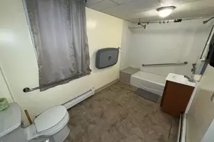 292 West St, Pittsfield, MA 01201 - Photo 8