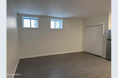 235 East St #026, Pittsfield, MA 01201 - Photo 2