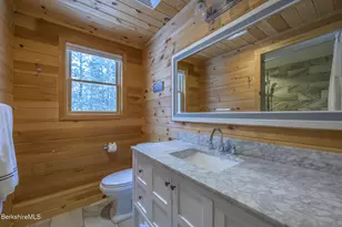 1335 Swamp Rd, Richmond, MA 01254 - Photo 22