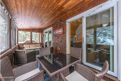 1335 Swamp Rd, Richmond, MA 01254 - Photo 14