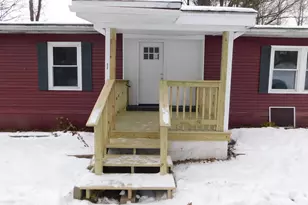 1 Lakewood Dr, Pittsfield, MA 01201 - Photo 4