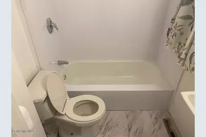 21 Sunset St, Pittsfield, MA 01201 - Photo 6