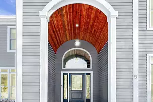 5 Eastbrook Ln, Pittsfield, MA 01201 - Photo 4