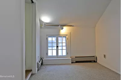 86 E Main St, Stockbridge, MA 01262 - Photo 28