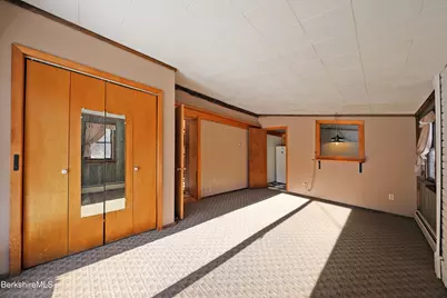 86 E Main St, Stockbridge, MA 01262 - Photo 38