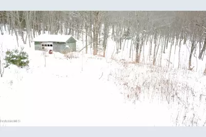 140 Strykers Rd, Florida, MA 01247 - Photo 12