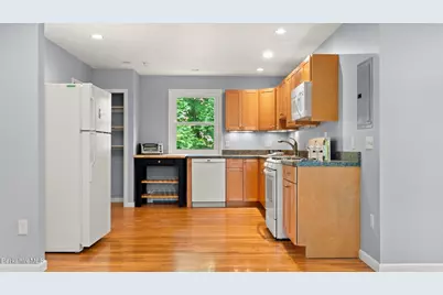 4 Morgan  Manor #4, Lenox, MA 01240 - Photo 10