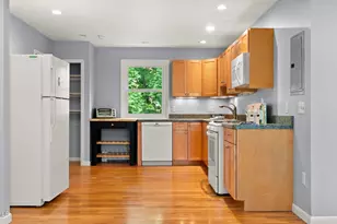4 Morgan Manor, Lenox, MA 01240 - Photo 10