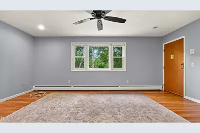 4 Morgan  Manor #4, Lenox, MA 01240 - Photo 6