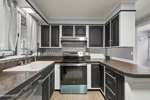 6 Meadow Ln, Adams, MA 01220 - Photo 6