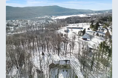 132 Outlook Ave, Cheshire, MA 01225 - Photo 2