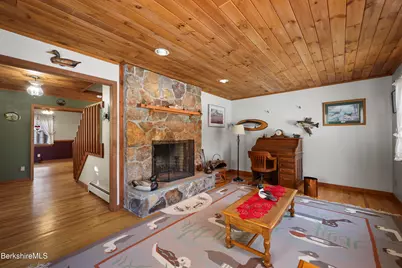 132 Outlook Ave, Cheshire, MA 01225 - Photo 8