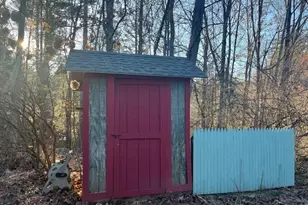 9 Forest Row, Great Barrington, MA 01230 - Photo 2