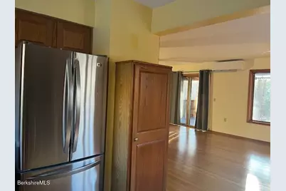 9 Forest Row, Great Barrington, MA 01230 - Photo 4