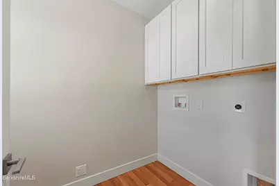 10 Aqua St, Lanesborough, MA 01237 - Photo 30