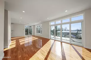 10 Aqua St, Lanesborough, MA 01237 - Photo 8