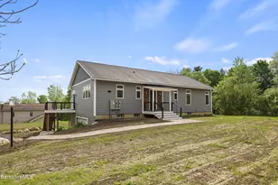 10 Aqua St, Lanesborough, MA 01237 - Photo 2