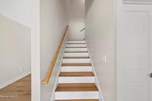10 Aqua St, Lanesborough, MA 01237 - Photo 34