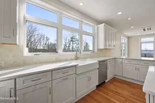 10 Aqua St, Lanesborough, MA 01237 - Photo 22