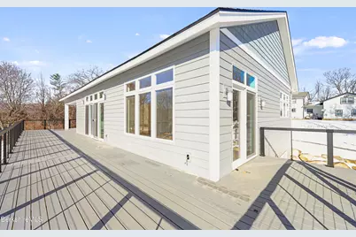 10 Aqua St, Lanesborough, MA 01237 - Photo 46