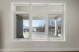 10 Aqua St, Lanesborough, MA 01237 - Photo 30